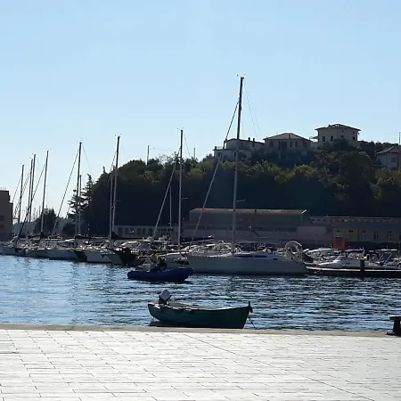 Stella Di Mare Apartment *